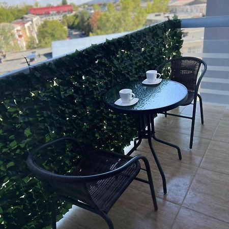 Regim hotelier central Iasi Buitenkant foto
